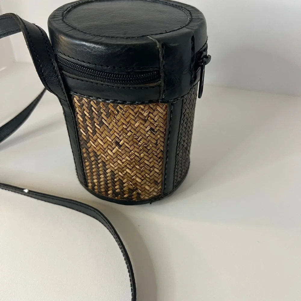 Vintage Rattan Leather Cylinder Crossbody Bag Brown 4 x 6" Zip Closure - Picture 6 of 8